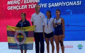 Madalya yağmuru