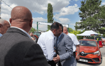 Yeni Parti söyleşi