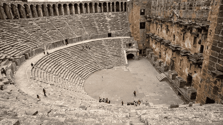 Aspendos Mezarı