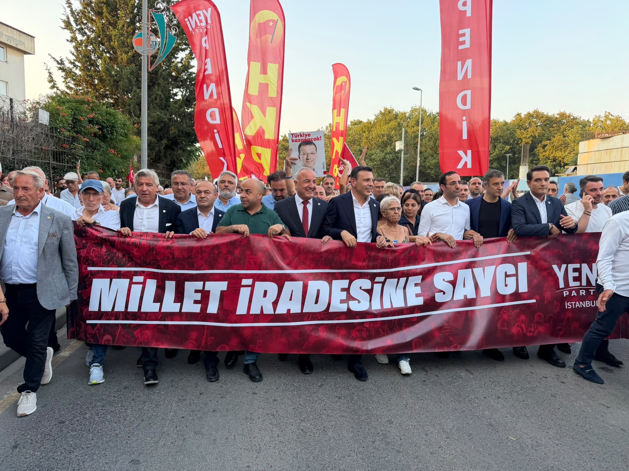 Çekmeköy’de AK