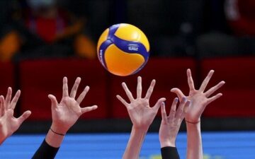Hadırlıgücü Kız Voleybol Takımı
