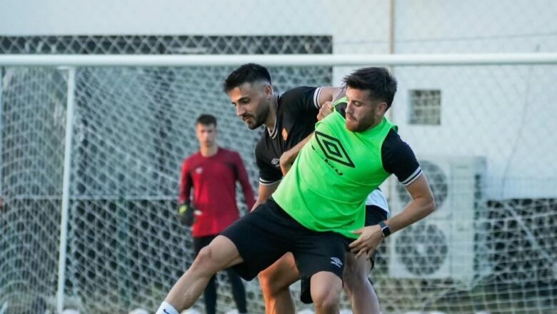 Adana 01 FK